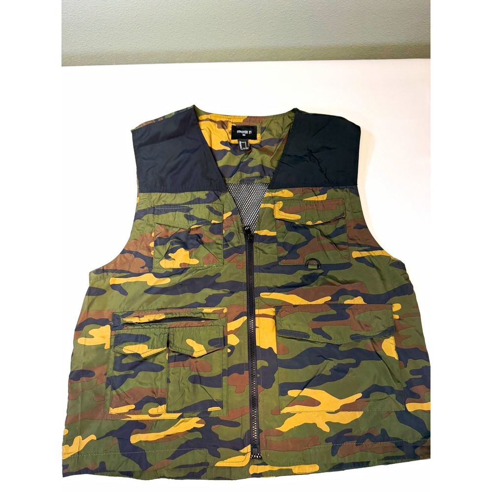 Forever 21 Men Camouflage Tactical Utility Hunting Vest Full Zip Pockets Large